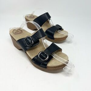 DANSKO Sophie Black Leather Strap Buckle Clogs Women’s Size 40 EU 984102200 Boho